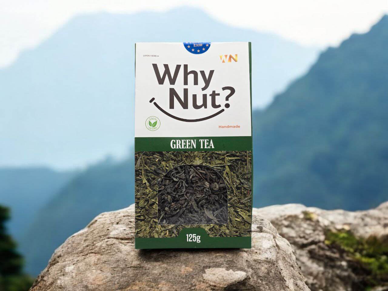 Nature Pick Market Grönt Te made from non-oxidized leaves of Camellia sinensis, rich in antioxidants and low in calories.